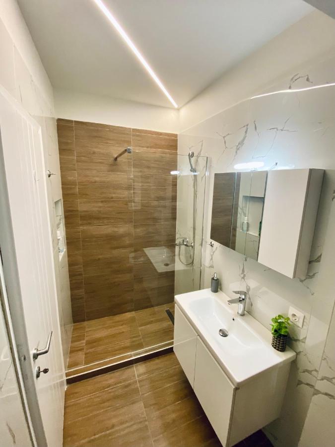 Central Grey Quiet Apartment Thessaloniki Exterior foto